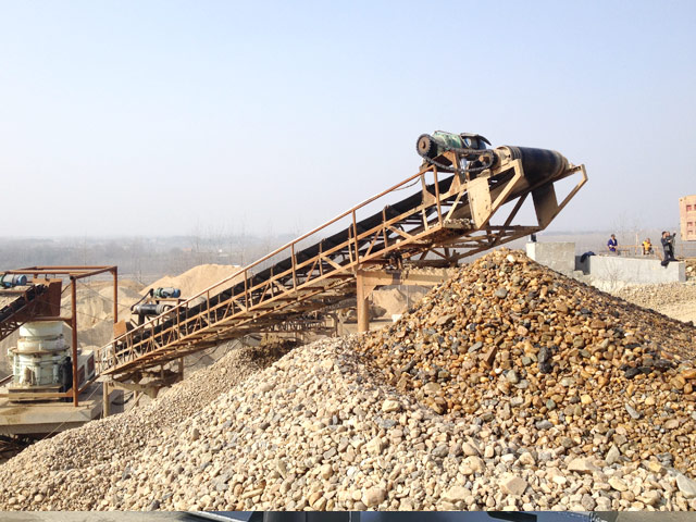 湖北隨州時產(chǎn)500噸河卵石生產(chǎn)線現(xiàn)場