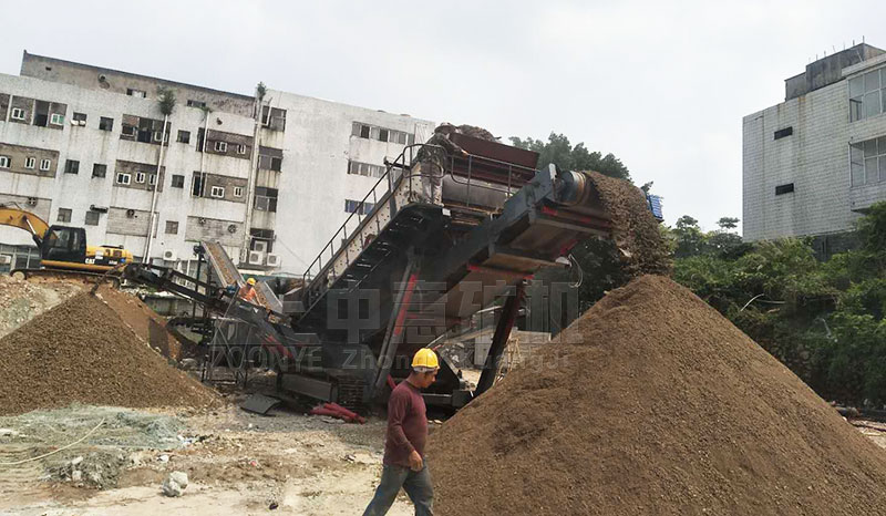 履帶移動破碎站