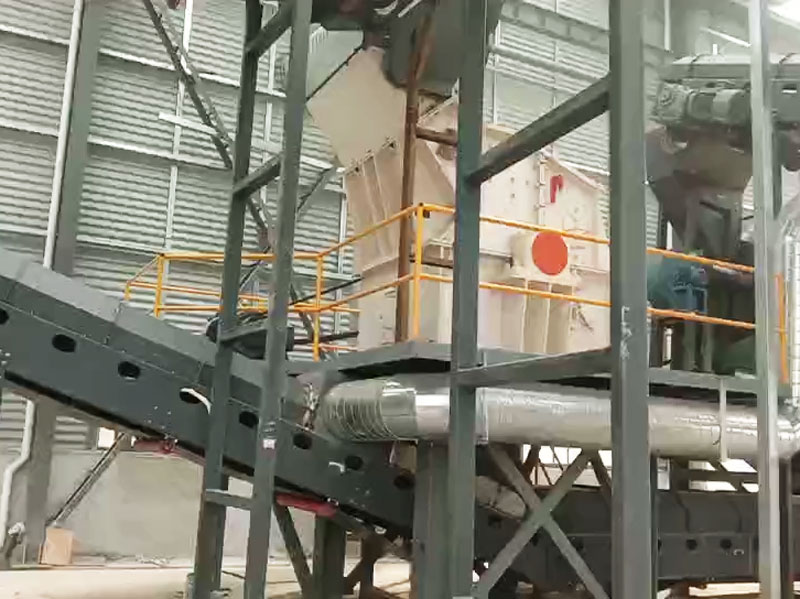 高效細(xì)碎機(jī) 高效細(xì)碎機(jī)