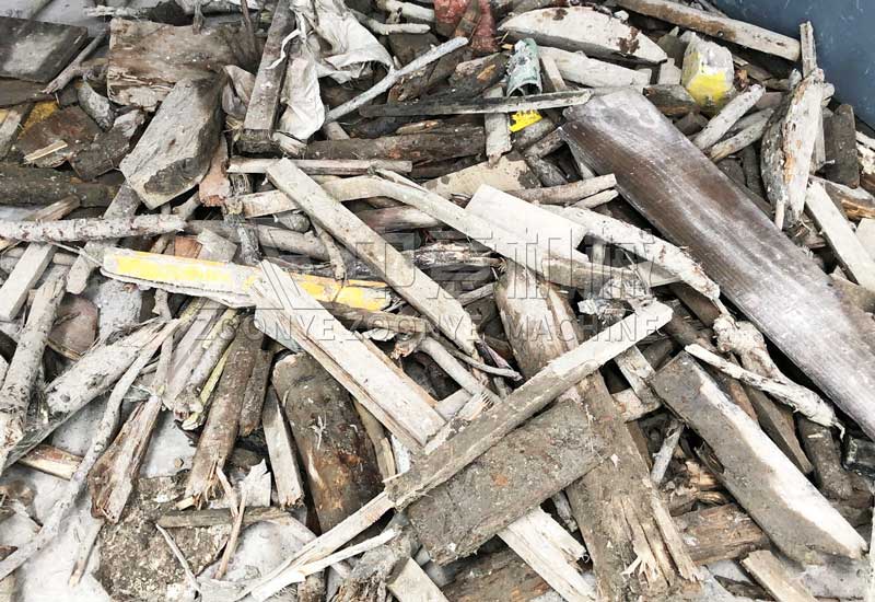 分揀出的再生木材 分揀出的再生木材
